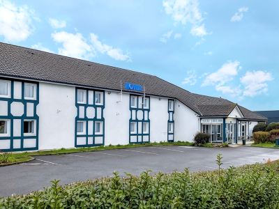 Sure Hotel by Best Western Calais Coquelles Tunnel s/ Manche