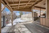 Relaxing Downtown Castle Rock guest suite. - 무료 와이파이