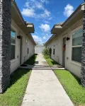 McAllen Tx Divine Apartment 2Bedroom-2Bath, Patio, close Airport, Shopping - Apartments