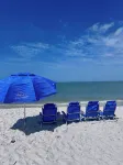Luxury 6Br Naples Retreat with Private Pool. Beach, & 5th Ave Just Minutes Away! - مسبح خاص