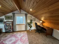 10 ppl/full house/relax/private yard/wifi/games/kid space/fire pit/uniq art - Wi-Fi