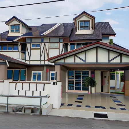 Sitiawan Homestay Entire Semi D House