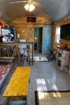 Tom & Jerri's Rustic Cabin located on the lake - Wifi