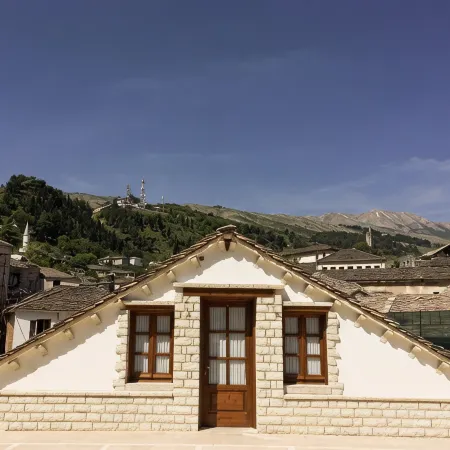 Hotel Argjiro