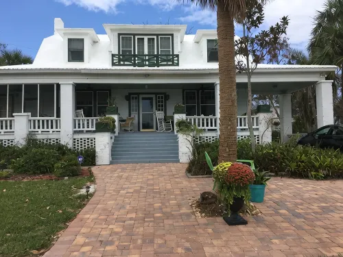 Historic Strong Haven a Southern Gem on Indian River - - Wifi