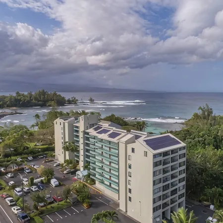Oceanview Mauna Loa Shores Kai Ekahi #201 Next to Carlsmith Beach Park