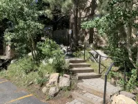 4 Bedroom Pet Friendly End UnitRemodeled Kitchen and master bath - 2-Star