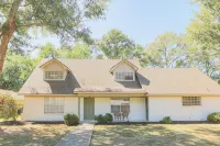 Less than 1 mile from downtown Fairhope! - Wifi