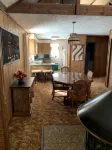 Cozy vacation home nestled in a quiet wooded area. Near town but private - Wifi