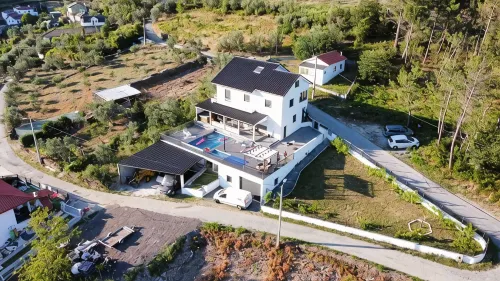7 Bedroom Villa in Vila Real - 2-Star