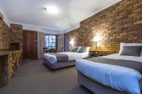 Montville Mountain Inn - 3-Star