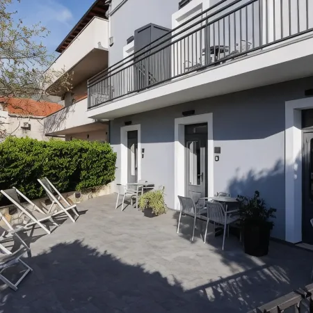 Bacan Serviced Apartments
