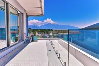 Carine Hotel Kumbor Superior - balcony