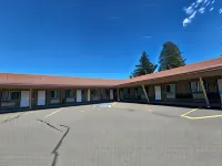 Cle Elum Travelers Inn - parking
