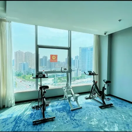 7Days Inn Hotel (Yingshan County Committee and County Government)
