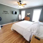 Single level 3 bedroom, fenced yard, central air - 3-Star