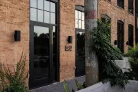 Rivet House - Parking