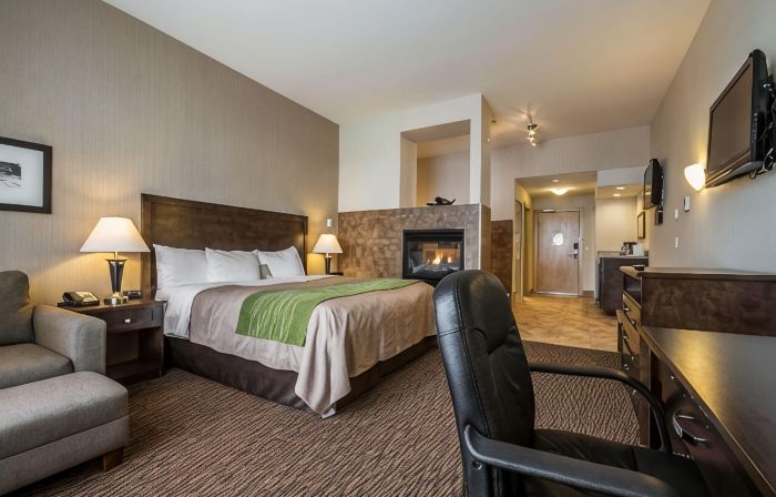 Comfort Inn & Suites