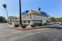 Motel 6 Pleasanton, CA