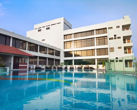 Accord Puducherry Hotels in Puducherry