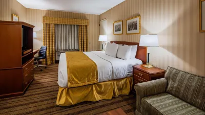 Best Western Woodbury Inn Hotels in Oyster Bay
