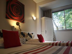 Hotel Trianon Tours