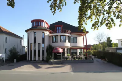 Hotel Limburgia Hotels near De Brug Vroenhoven