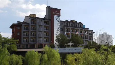 Hotel the Base Hotels near Muhak Market