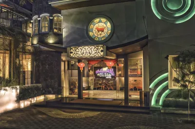 Oxville Hotel Hotels in Padang
