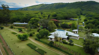 Twin Thorns Guesthouse