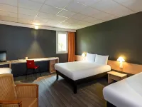 Ibis Lannion