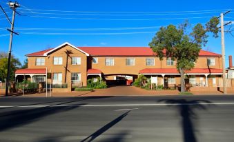 Australian Heritage Motor Inn