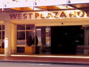 West Plaza Hotel