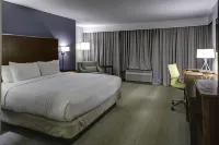 DoubleTree by Hilton Biloxi Hotels near Biloxi Fire Museum