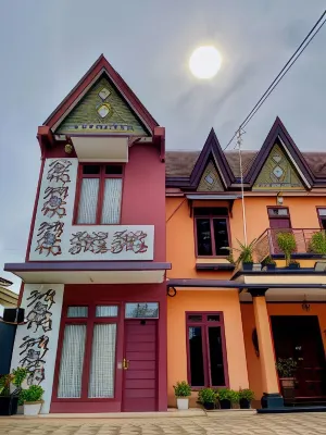Sapo Karo Rest House Hotel dekat Sabana kaki Gunung Sinabung