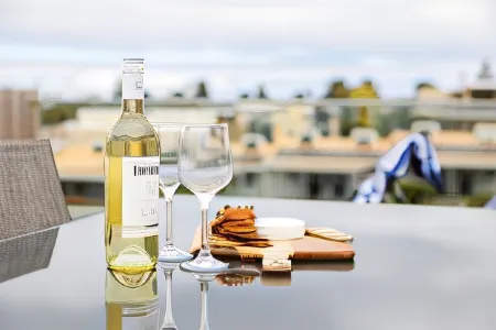 The Apollo Отели рядом с достопримечательностью «Аполло Бэй»