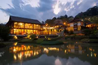 Onsen at Moncham Hotel dekat Mae Sa Waterfall