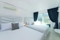 Sellin Onsu Swimming Pool Pension