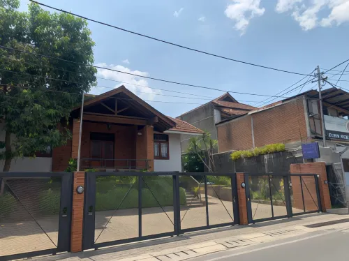 Rumah Canda Hotels in Cibeunying Kaler