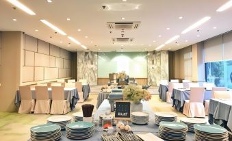Clef Hotel