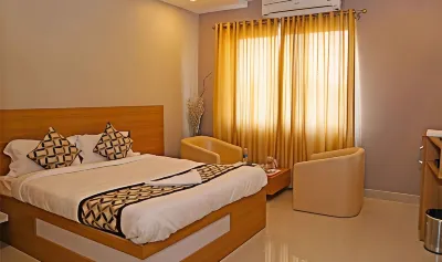Centurypark Hotels near Veltech College Of Engineering