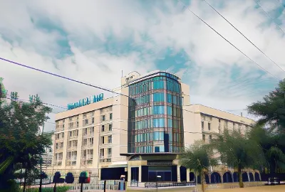 Виктория Палас Отели рядом с достопримечательностью «Автомир, торговый центр»