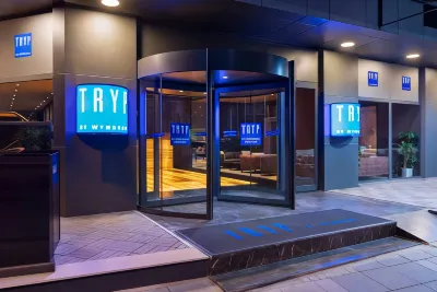 Tryp by Wyndham Istanbul Sancaktepe Hotels in der Nähe von Çekmeköy Gençlik Hizmetleri Ve Spor İlçe Müdürlüğü Sentetik Çim Yüzeyli Futbol Stadı