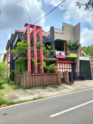 Mozza Guest House Syariah near Masjid AL Aqsha Klaten Hotel dekat Makam Simbar Joyo Soko