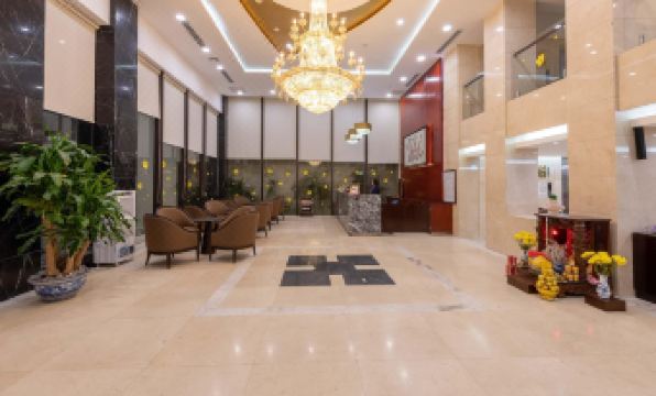 Red River View Hotel