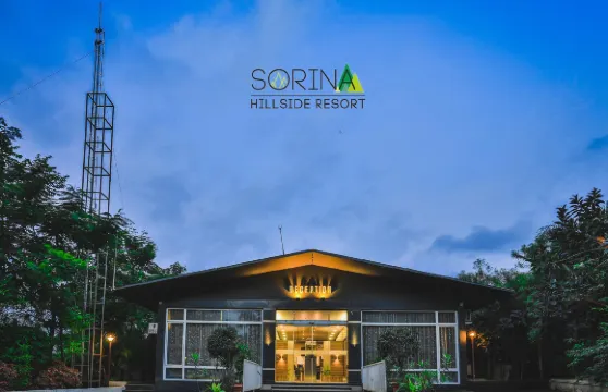 浦那索里納山度假村