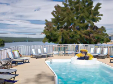 Lake Bomoseen Lodge Hotels in Castleton