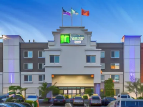 ホリデイ イン エクスプレス & スイーツ タコマ by IHG タコマのホテル