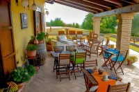 B&B Dell'Aviatore Hôtels à : Attigliano