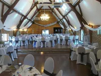 Le Domaine des Cigognes Hotels in Seclin